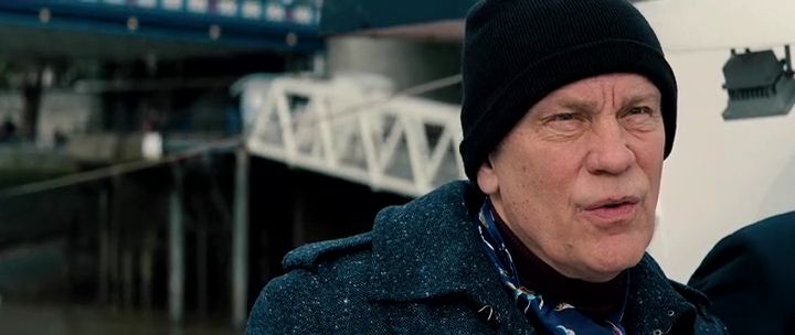 Red 2 (2013)